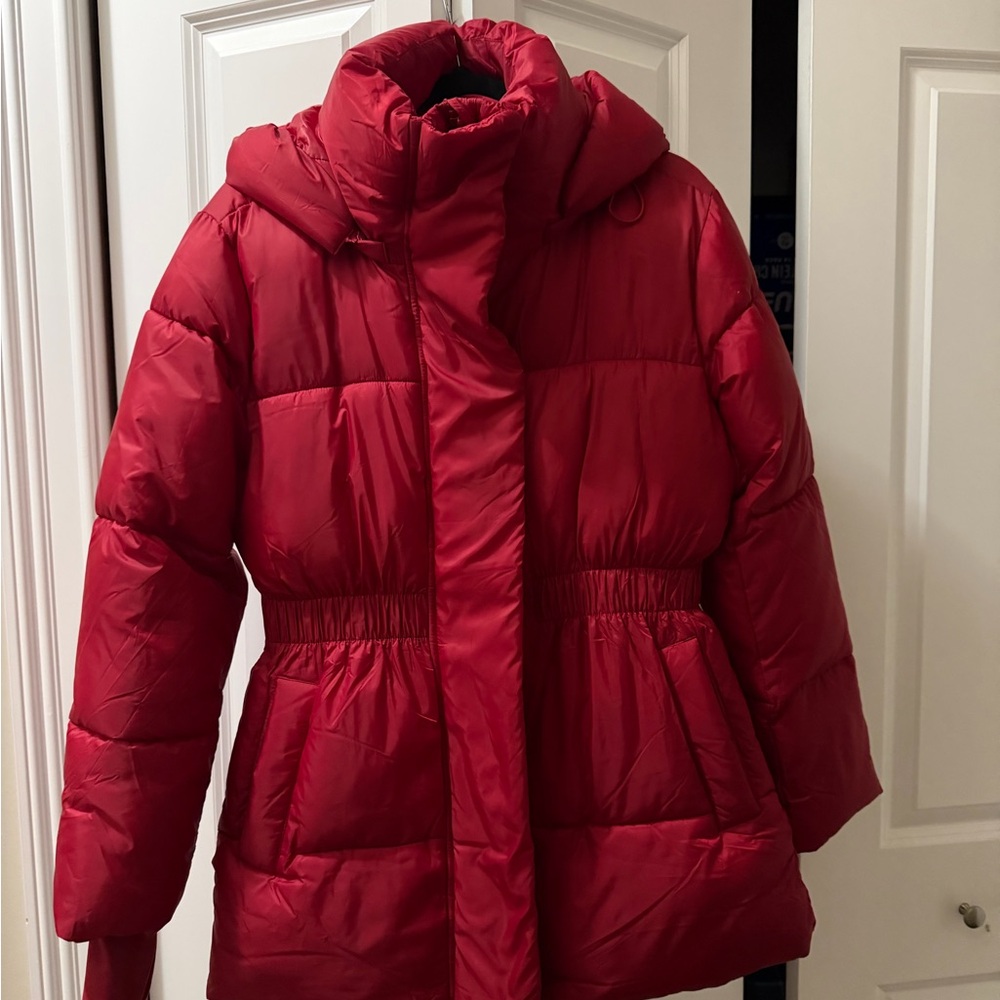 GAP Women's Bold Red Puffer Jacket
